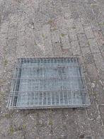 Kleine bench wat roestig, Dieren en Toebehoren, Ophalen of Verzenden, Gebruikt, Minder dan 65 cm