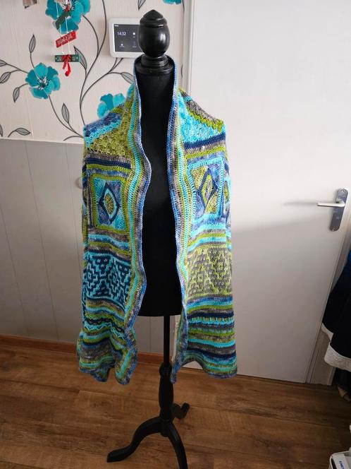 Handgemaakt gehaakte sjaal/wrap spirit of life. Lake versie., Hobby en Vrije tijd, Breien en Haken, Zo goed als nieuw, Haken, Overige typen
