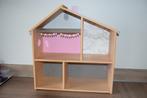 Houten poppenhuis, Ophalen, Zo goed als nieuw, Poppenhuis