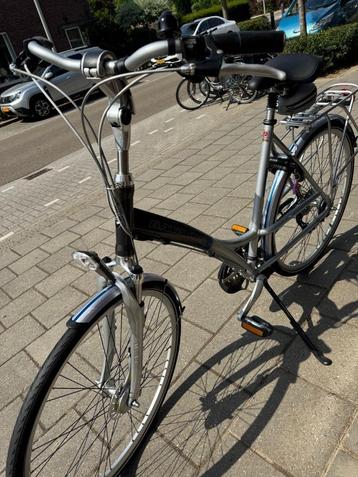 fiets beschikbaar voor biedingen