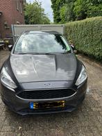 Ford Focus 1.0 Ecoboost 74KW 5D 2015 Grijs, Auto's, Ford, 65 €/maand, Stof, Zwart, 635 kg