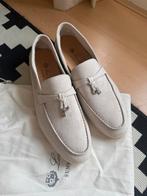 Loro Piana loafers suede maat 39/40, Ophalen of Verzenden, Nieuw, Beige, Instappers
