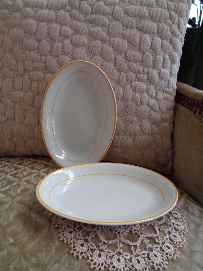 2 Engelse Schaaltjes Johnson Brothers  ** Mimosa **, Antiek en Kunst, Ophalen of Verzenden