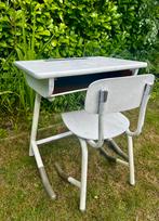 Vintage kinder bureautje - lekker verfje en klaar!, Ophalen, Gebruikt, Tafel(s) en Stoel(en)
