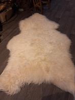 Mooie witte vachten!, Huis en Inrichting, Ophalen of Verzenden, Nieuw, Crème, Rechthoekig