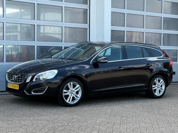 Volvo V60 2.0 D4 5-Cilinder Automaat Xenon Navi Trekhaak Dea beschikbaar voor biedingen