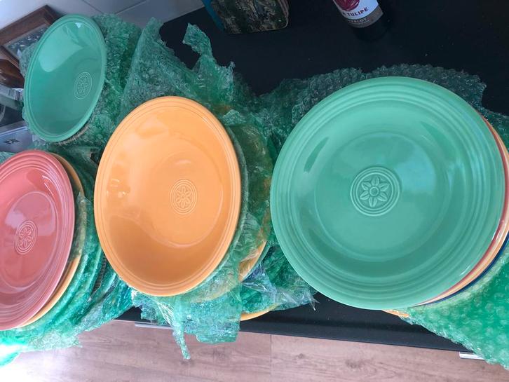 Oneida Petals Servies - Diverse Maten & Kleuren, Huis en Inrichting, Keuken | Servies, Nieuw, Compleet servies, Overige stijlen