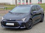 Suzuki Swace (= Toyota Corolla) Full Hybrid, 2025, 18.800 km, 450 kg, 4 cilinders, Blauw, Leder en Stof