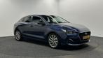Hyundai i30 1.0 T-GDI Fastback Premium CAMERA TREKHAAK NAVI, Auto's, Voorwielaandrijving, Parkeersensor, Stof, Gebruikt