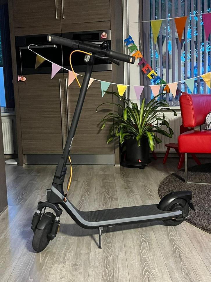 Ninebot E2 Plus, Fietsen en Brommers, Steps, Nieuw, Elektrische step (E-scooter), Ophalen