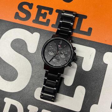 Tommy Hilfiger heren horloge - Zeer nette staat beschikbaar voor biedingen