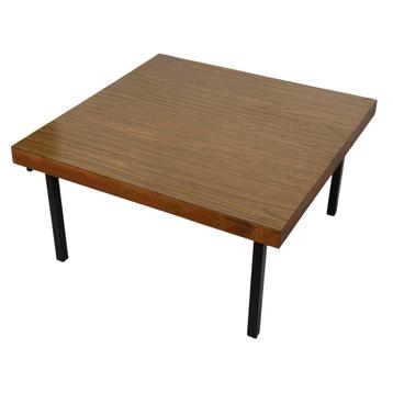 Vintage salontafel jaren 70 vierkant design beschikbaar voor biedingen