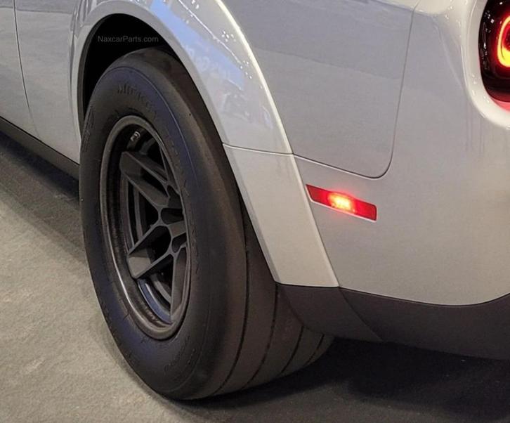 Mickey Thompson Dodge Demon 170 Banden 315/50R17 102W, Auto-onderdelen, Banden en Velgen, Band(en), Zomerbanden, 17 inch, 315 mm