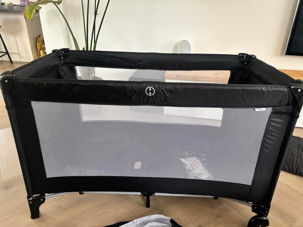 Kees reisbedje met matras, bodemverhoger en kruipgat, Kinderen en Baby's, Babywiegjes en Ledikanten, Ophalen, Zo goed als nieuw