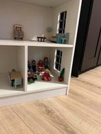 Groot Poppenhuis met Meubels, Ophalen of Verzenden, Gebruikt, Poppenhuis