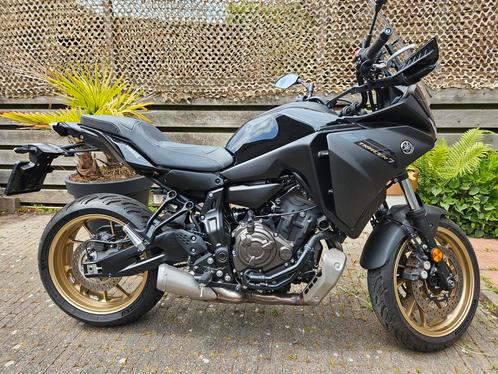 Bijna nieuwe Yamaha Tracer 700 BJ 2023 met 658 km, Motoren, Motoren | Yamaha, Particulier, Toermotor, meer dan 35 kW, 2 cilinders