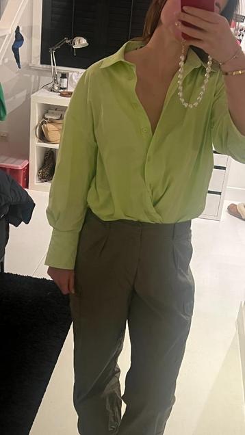 Lime groene blouse van Colourful Rebel beschikbaar voor biedingen