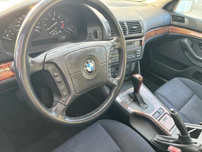 Stuurwiel van een BMW 5-Serie, Auto-onderdelen, Besturing, BMW, Gebruikt, 3 maanden garantie