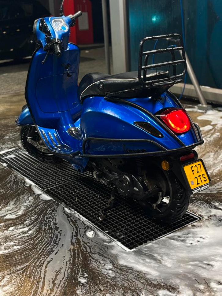 Vespa primevera, Fietsen en Brommers, Scooters | Piaggio, Zo goed als nieuw, Overige modellen, Benzine, Ophalen