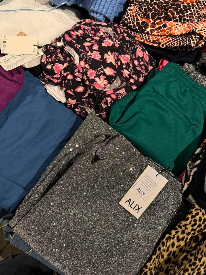 Grote partij nieuwe merkkleding, Kleding | Heren, Overige Herenkleding, Nieuw, Ophalen