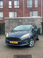 Ford Fiësta 1.0 74KW/100PK 5D 2015 Grijs Riem is vervangen!, Voorwielaandrijving, 100 pk, 23 km/l, Handgeschakeld