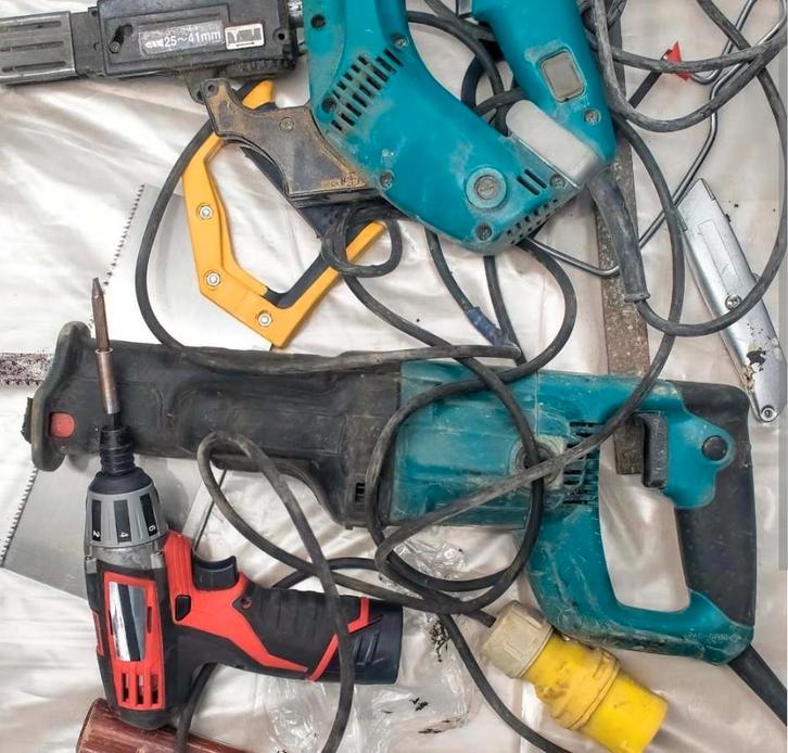 Gezocht oud electrisch gereedschap., Doe-het-zelf en Verbouw, Metalen, Ophalen