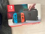 Switch console, Ophalen of Verzenden, Zo goed als nieuw, Switch Original, Met games