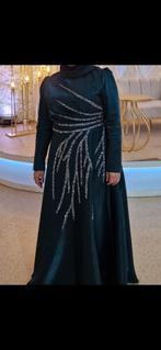 Mooie donker groene gala jurk maat 48   1 keer gedragen, Galajurk, Maat 46/48 (XL) of groter, Ophalen of Verzenden, Zo goed als nieuw