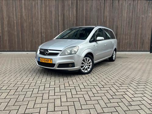 Opel Zafira 2.2 2005 Grijs 7 persoons, Auto's, Opel, Bedrijf, Zafira, Benzine, D, MPV, Handgeschakeld, Geïmporteerd, Zilver of Grijs