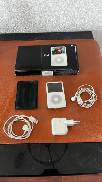Nette iPod Classic 5th generatie Wit 30GB Complee