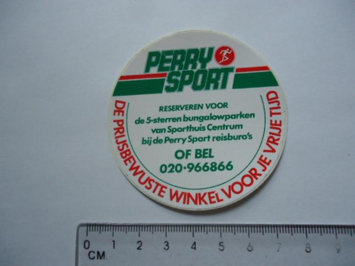 sticker oud Sporthuis Centrum Perry Sport vakantie reizen, Verzamelen, Stickers, Zo goed als nieuw, Verzenden