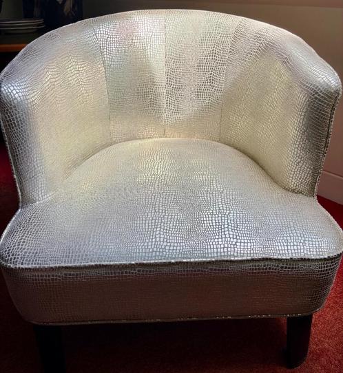 Prachtige Fauteil van DMF Interiors, Huis en Inrichting, Fauteuils, Zo goed als nieuw, 50 tot 75 cm, Minder dan 75 cm, Ophalen