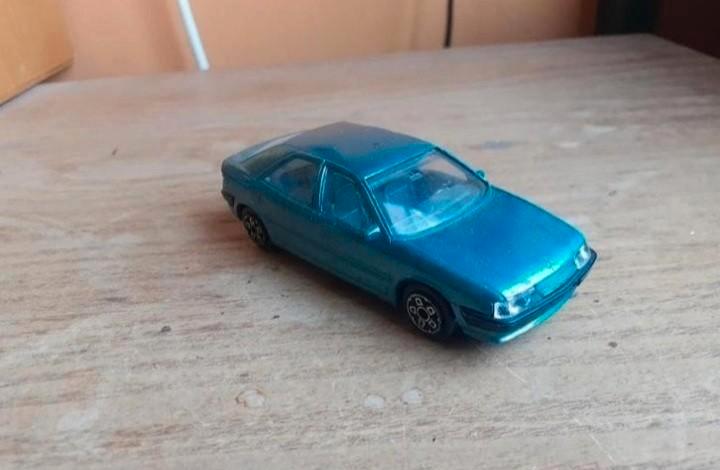 Bburago citroen xantia voertuig, Verzamelen, Speelgoed, Gebruikt, Ophalen of Verzenden