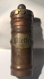 Antieke Koperen Peperstrooier met Opschrift, Ophalen of Verzenden, Koper