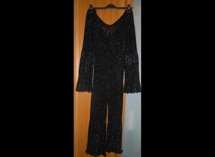 Zwarte glitter gehaakte jumpsuit – maat 38, Kleding | Dames, Jumpsuits, Zo goed als nieuw, Maat 38/40 (M), Zwart, Ophalen of Verzenden