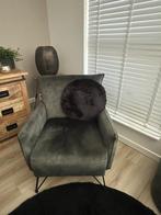 Fauteuil groen en dezelfde kleur en matriaal een poef, Huis en Inrichting, Fauteuils, Ophalen, Minder dan 75 cm, Zo goed als nieuw