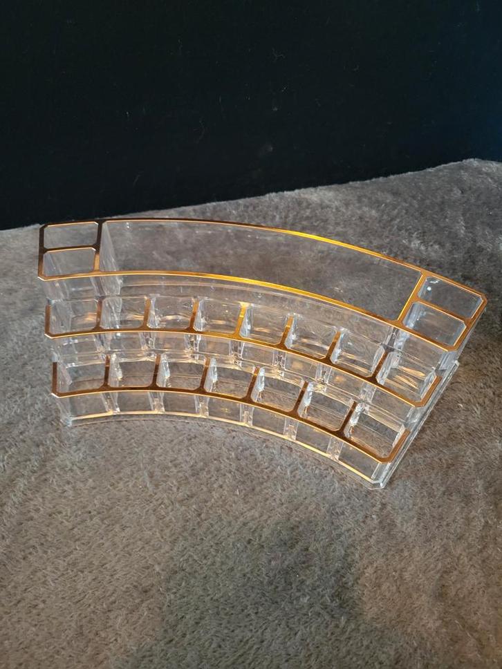 Make-up Organizer met Gouden Accenten, Huis en Inrichting, Woonaccessoires | Overige, Zo goed als nieuw, Ophalen of Verzenden