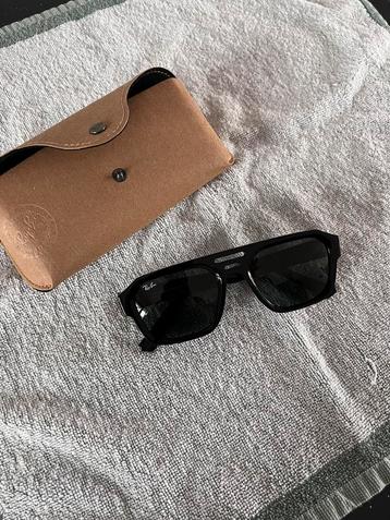 Ray-Ban Corrigan Bio-Based zonnebril zwart zo goed als nieuw beschikbaar voor biedingen