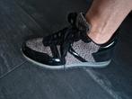 Leuke sneakers-zwart/grijs met dierenprint - maat 39 -SHOEBY, Kleding | Dames, Schoenen, Zwart, Ophalen of Verzenden, Sneakers of Gympen