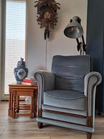 Vintage blauw fluwelen fauteuil., Huis en Inrichting, Banken | Sofa's en Chaises Longues, Ophalen, Hout, Eenpersoons, 75 tot 100 cm