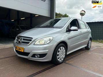 Mercedes-Benz B-klasse 180 Airco Trekhaak Nette Auto! beschikbaar voor biedingen