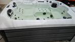3 persoons jacuzzi, Ophalen, Zo goed als nieuw