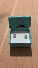 Oorstekers Pierre Lang, Sieraden, Tassen en Uiterlijk, Oorbellen, Ophalen of Verzenden, Nieuw, Overige materialen