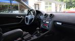 Audi A3 1.6 Ambition Pro Line|Pano|PDC|Clima|Bluetooth, Voorwielaandrijving, Stof, Gebruikt, Zwart