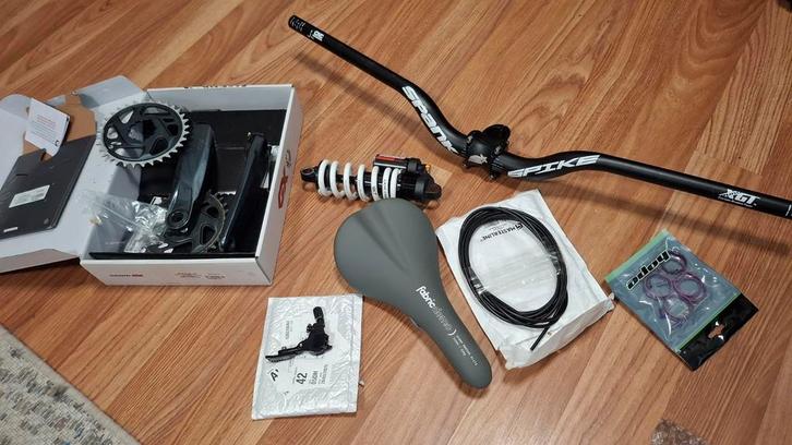 Sram gx Crankset lunar Spank stuur en stem, Fietsen en Brommers, Fietsonderdelen, Zo goed als nieuw, Mountainbike, Stuur, Ophalen of Verzenden