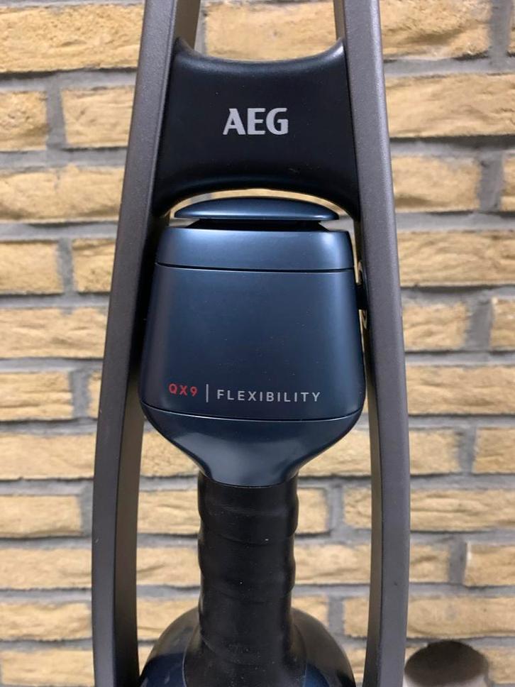 AEG Steelstofzuiger & Kruimelzuiger QX9-1-50IB, Witgoed en Apparatuur, Stofzuigers, Gebruikt, Stofzuiger, Reservoir, Ophalen