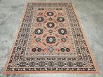 Vintage oosters Kazak vloerkleed Pink stars 200x286cm