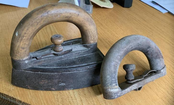 strijkijzer, Antiek en Kunst, Antiek | Overige Antiek, Ophalen of Verzenden