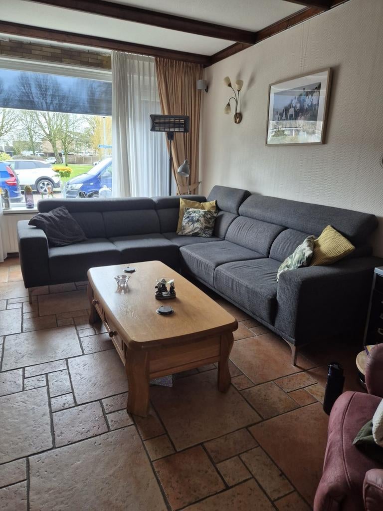 Grijs gemêleerd hoekbankstel met verstelbare hoofdsteunen, Huis en Inrichting, Ophalen, Gebruikt, Vierpersoons of meer