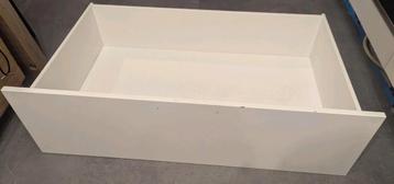 Under bed storage drawer/ Lade voor bedden beschikbaar voor biedingen